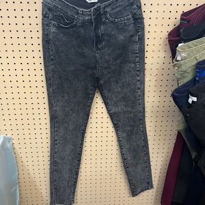 YMI Luxe skinny jeans